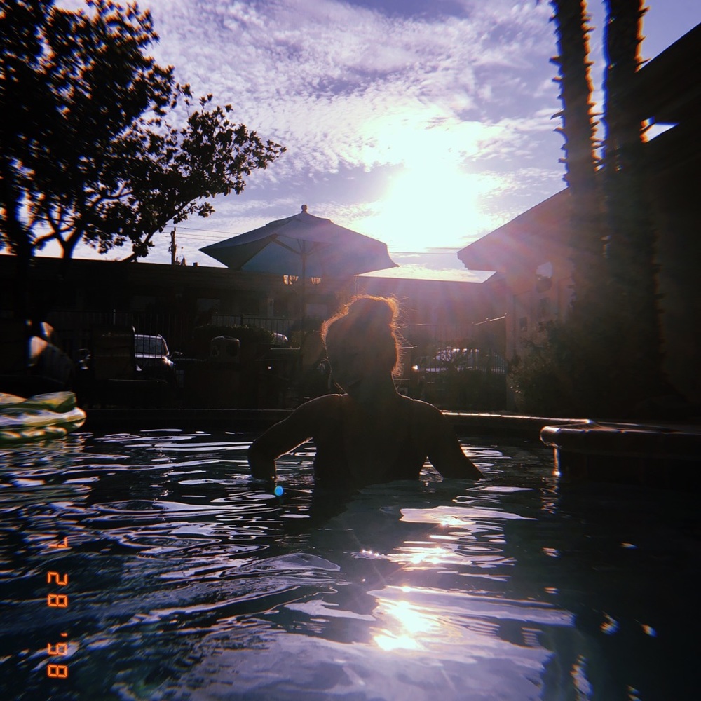 Meet your Posher, Ttaylor